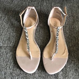 Jewel by Badgley Mischka sandals size 9.5